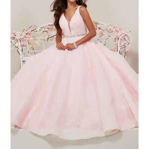 NEW TIFFANY DESIGNS women's prom dress in pale pink